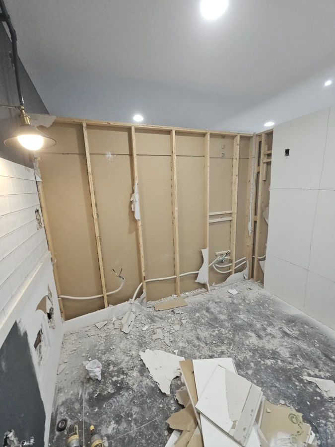 용산 가벽공사 보드 마감 작업